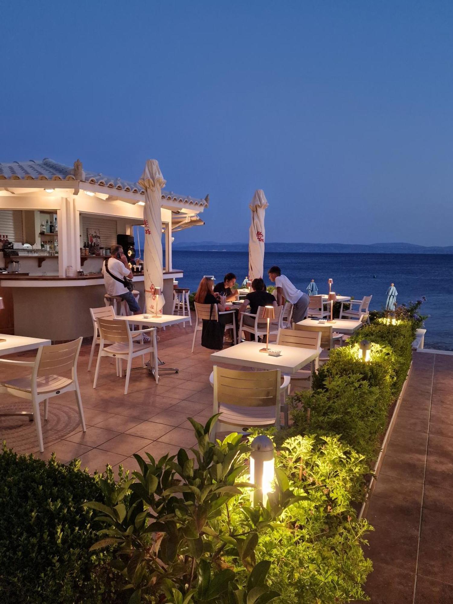 Porto Xronia Aparthotel Khrónia Buitenkant foto