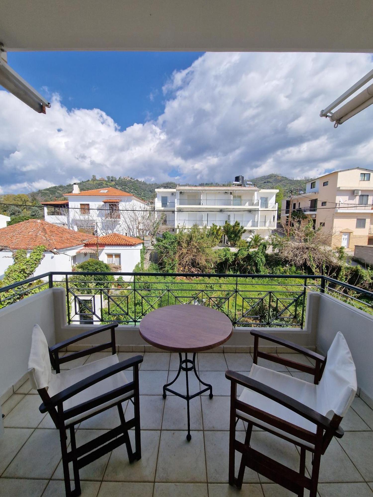 Porto Xronia Aparthotel Khrónia Buitenkant foto