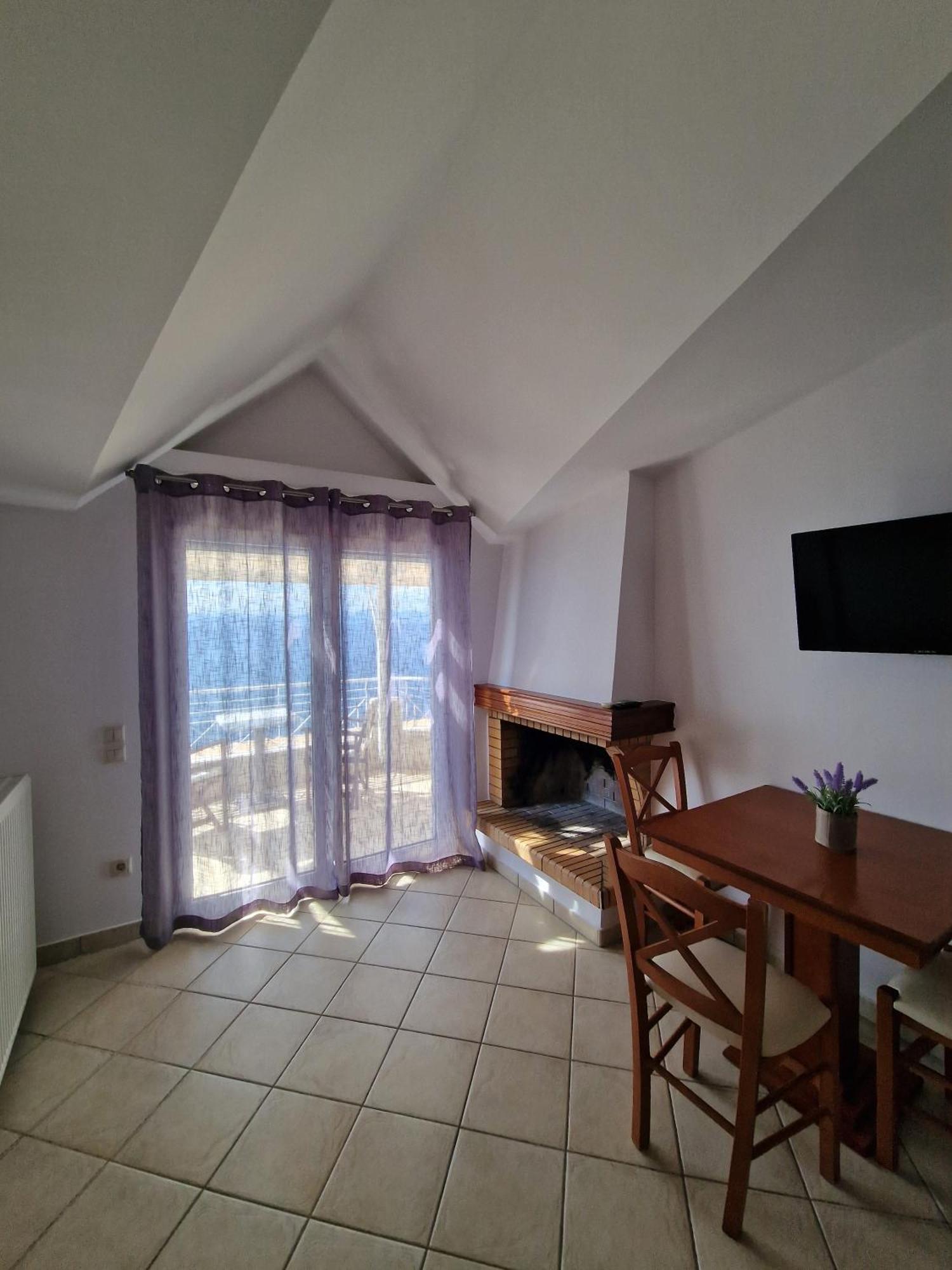 Porto Xronia Aparthotel Khrónia Buitenkant foto