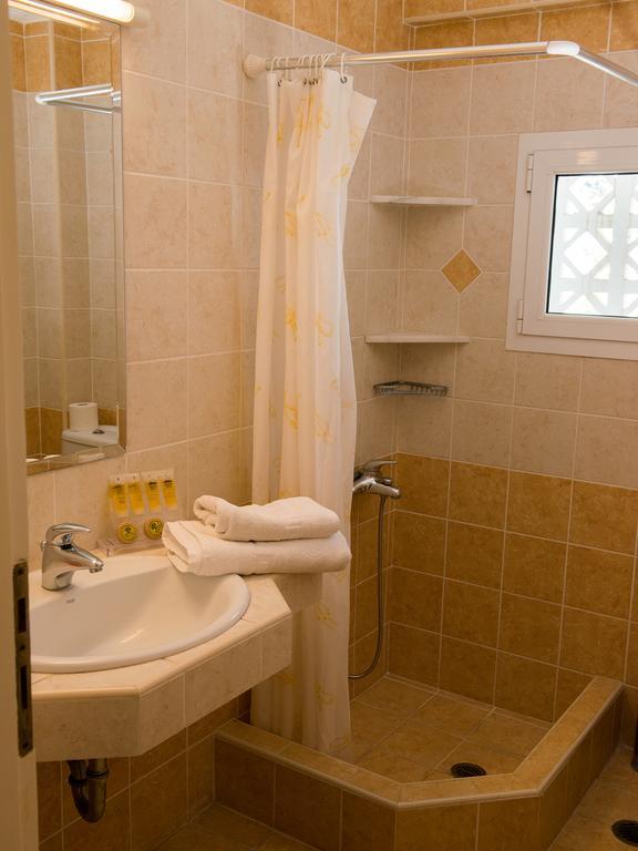Porto Xronia Aparthotel Khrónia Buitenkant foto